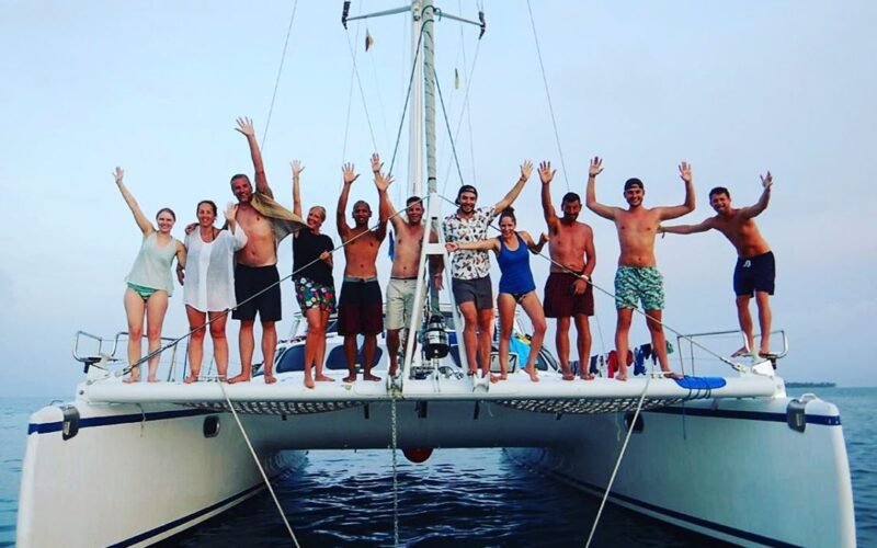 sailboat-catamaran-sangria-20